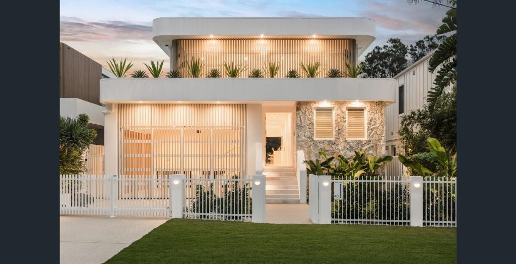 North Manly Waterfront Residence